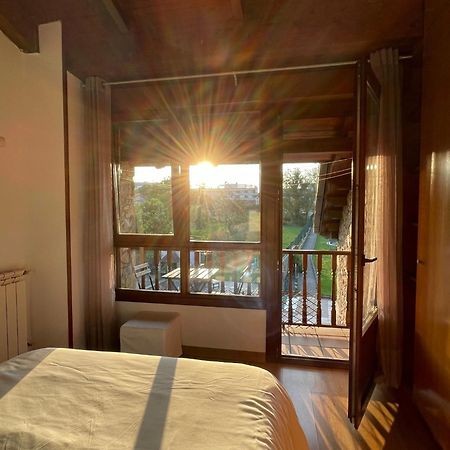 アビレスLa Santina Y Su Balconアパートメント エクステリア 写真