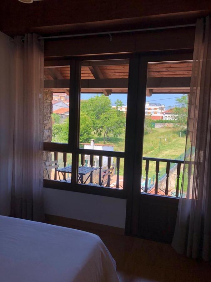 アビレスLa Santina Y Su Balconアパートメント エクステリア 写真